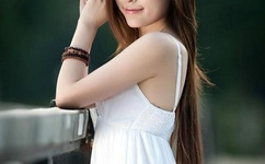 撕开奶罩吮奶头高潮A片